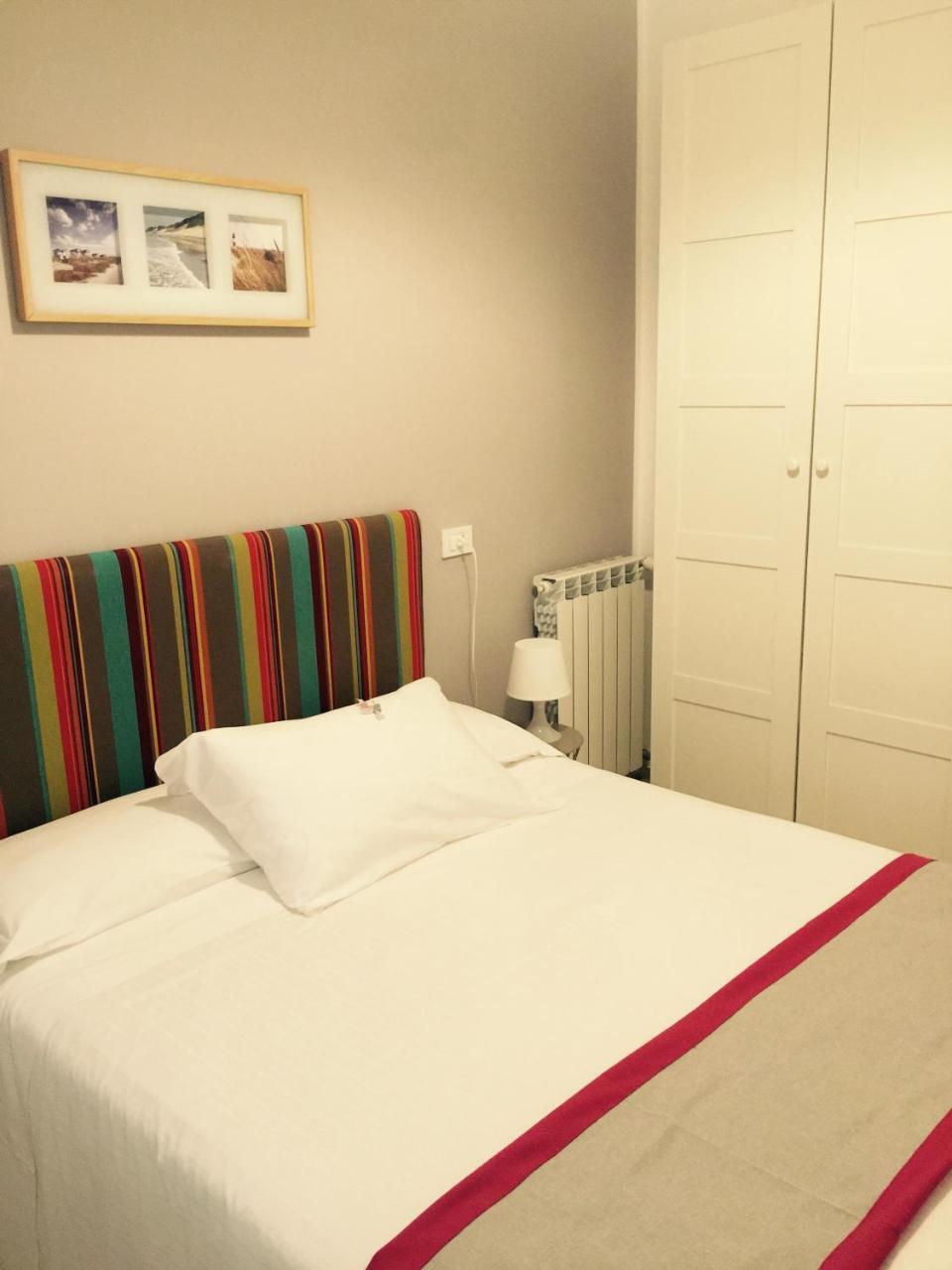 Hotel Spot ヴァラッツェ エクステリア 写真